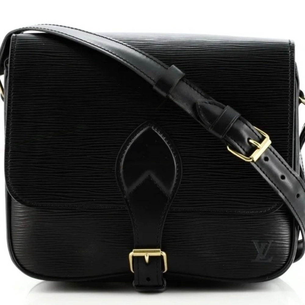 Louis Vuitton Vintage Epi Noir MM Cartouchière Crossbody
